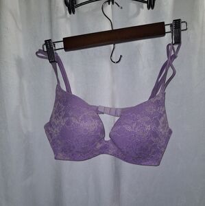 Victoria's secret bra 34C
